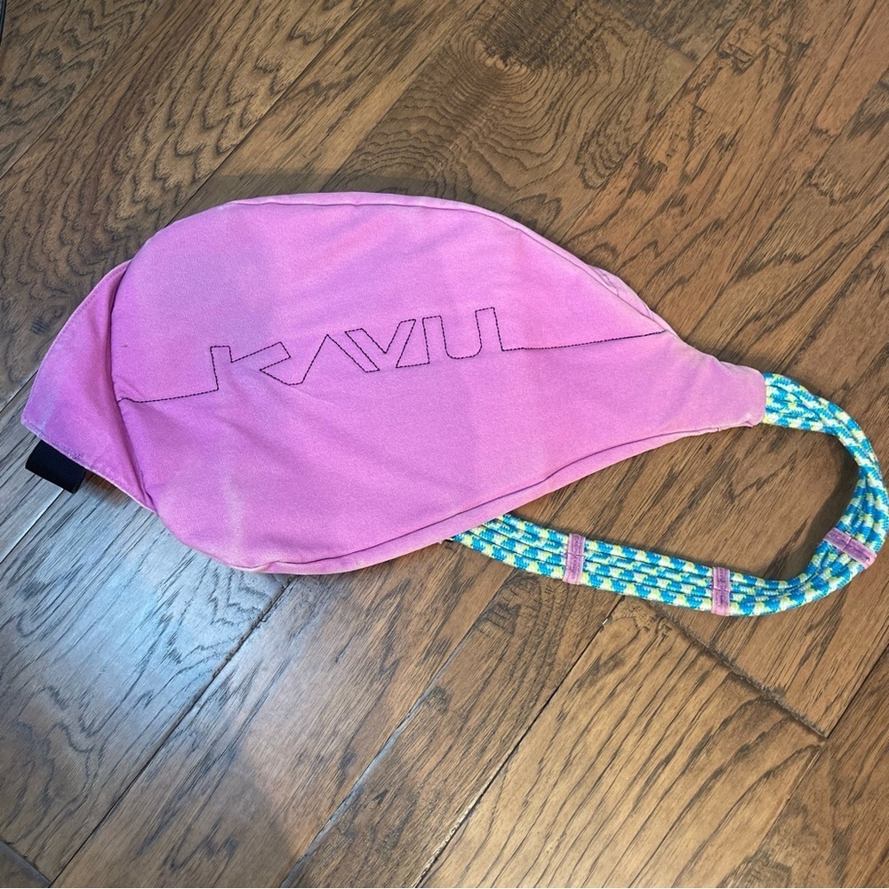 Kavu Rope Sling Bag Pink/Purple Color - Picture 8 of 12